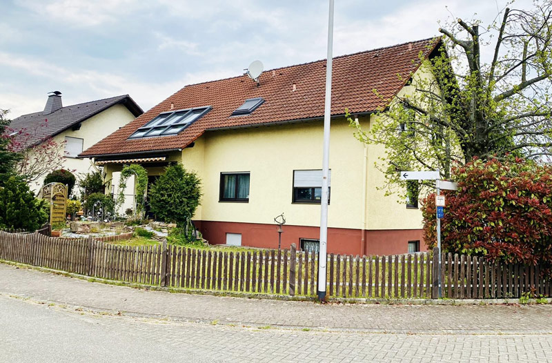 Einfamilienhaus-mit-Einliegerwohnng-in-77855-Achern-Mösbach